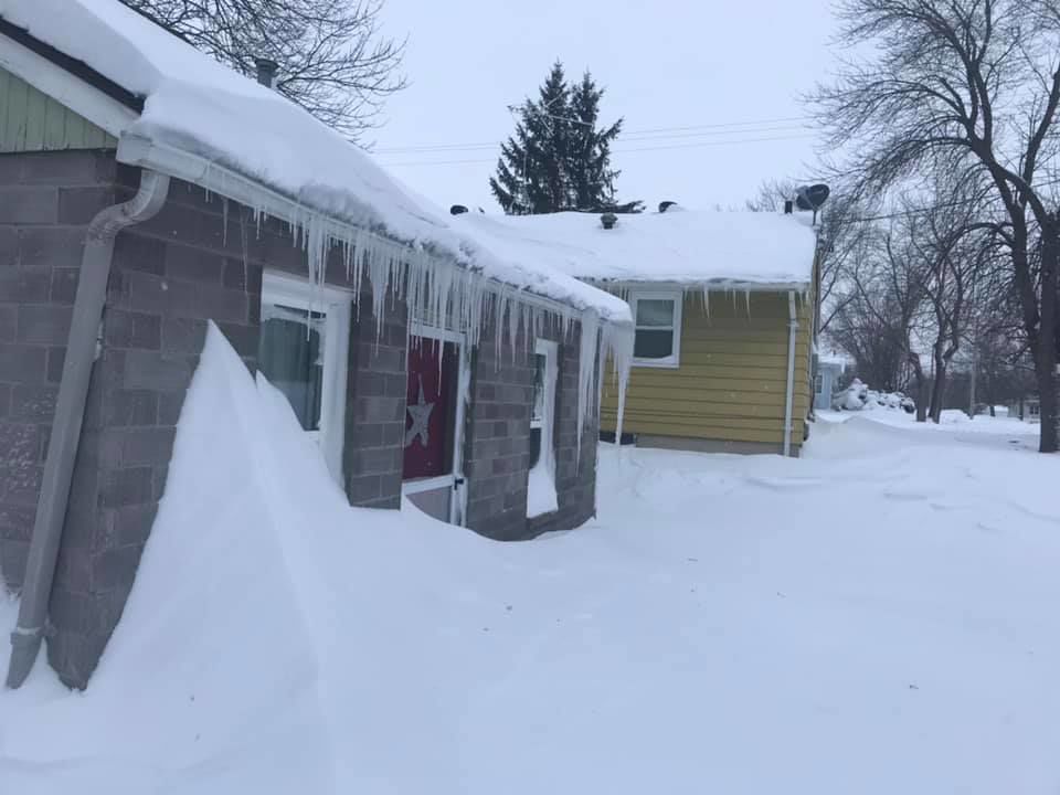 Interesting icicles
